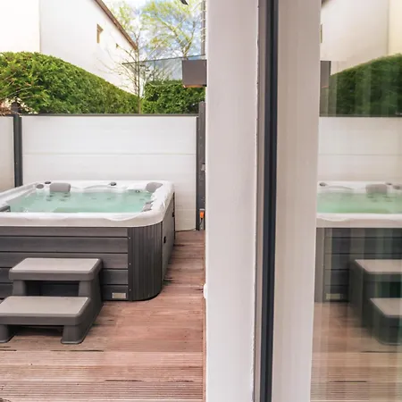 Apartment House Meerlust Mit Whirlpool *